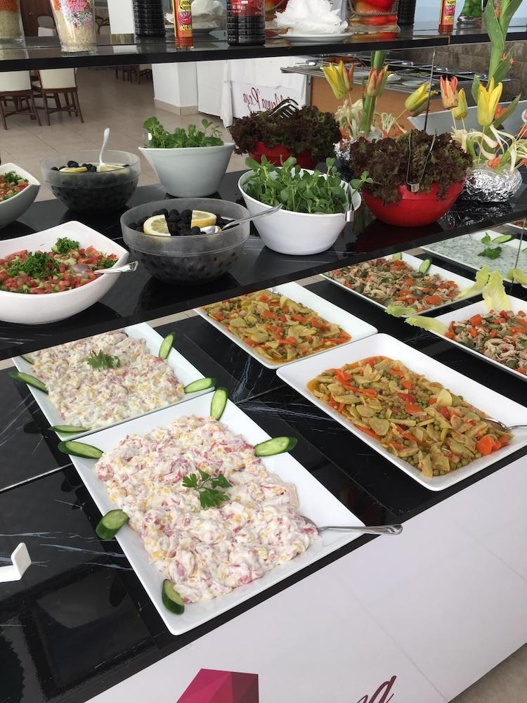 קמר Monna Roza Beach Hotel מראה חיצוני תמונה